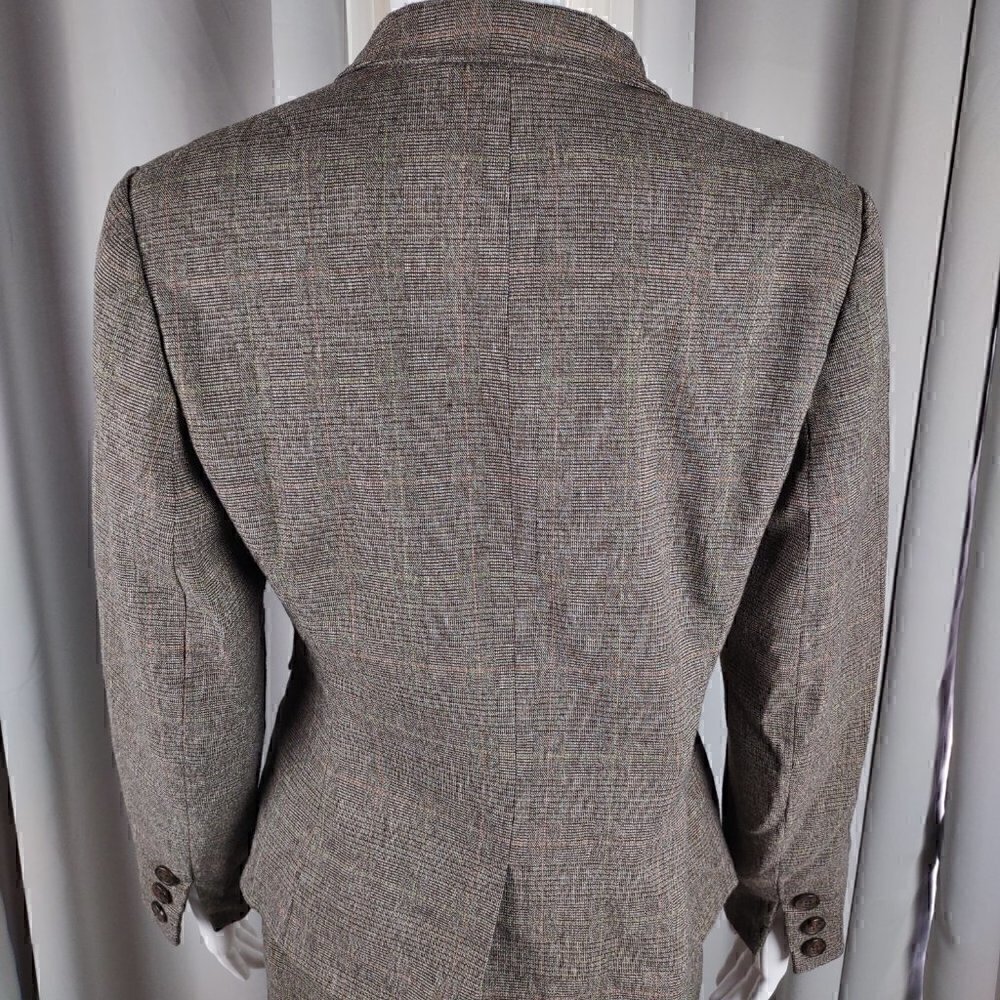 Parisian Signature Women's 2 Pc Brown Pantsuit. Jacket Size 6P. Pants Size 6 - Picture 4 of 16